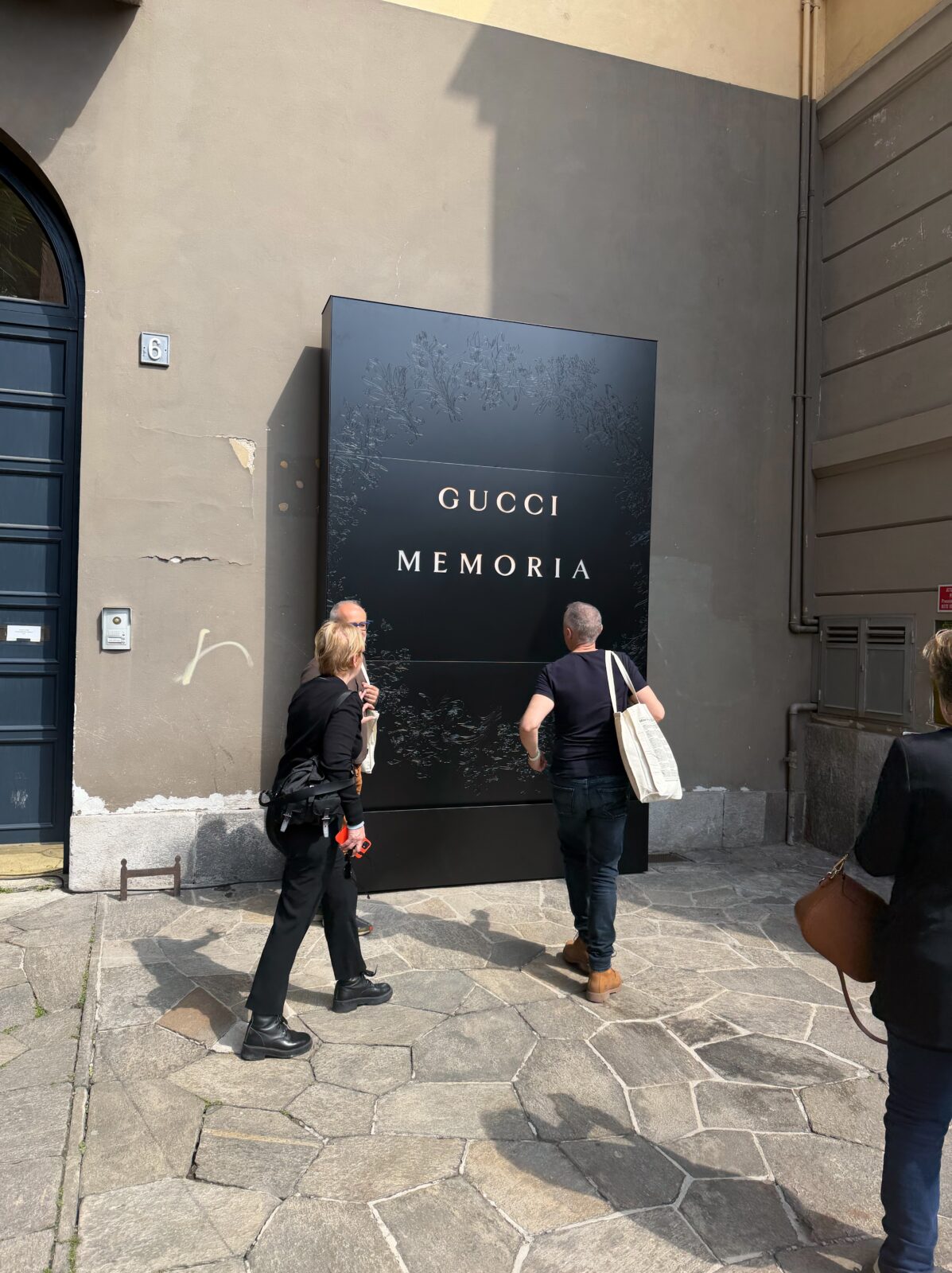 Gucci によるインスタレーション展示